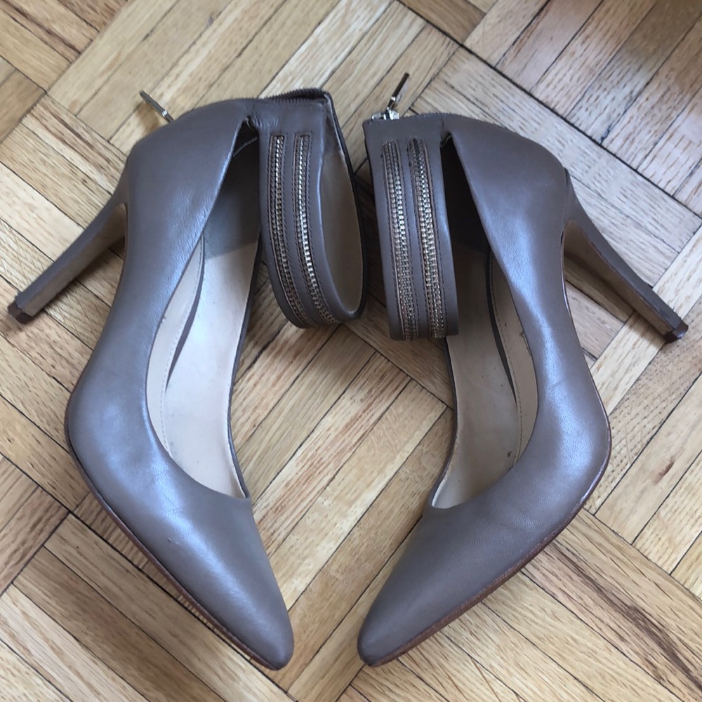 Banana Republic zipper stilettos